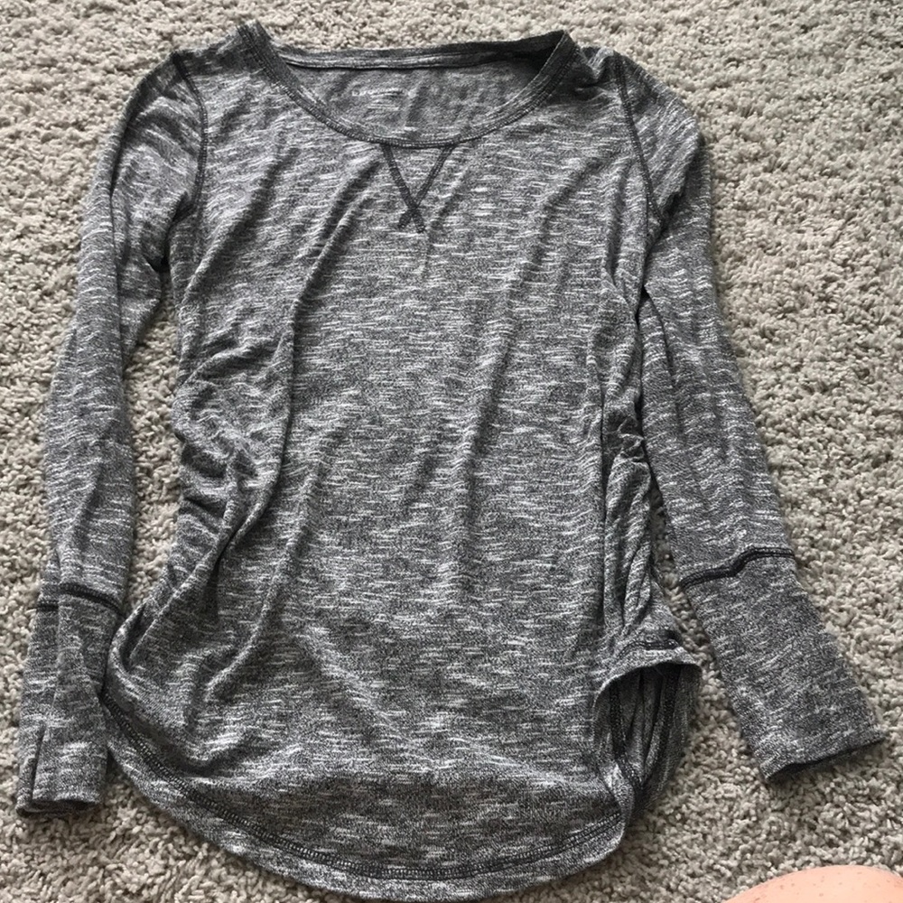 Liz Lange maternity tshirt